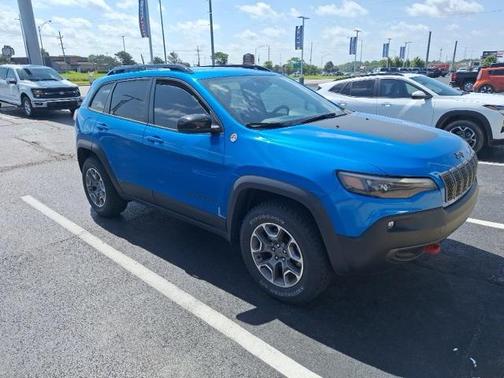2022 Jeep Cherokee Trailhawk