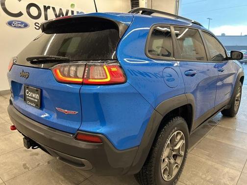 2022 Jeep Cherokee Trailhawk