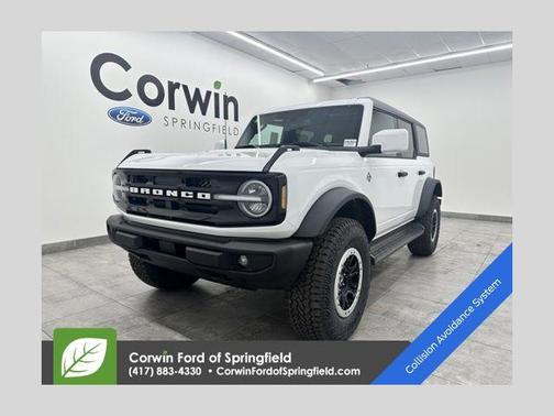 Oxford White 2026 Ford Bronco Outer Banks