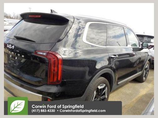 Ebony Black 2025 Kia Telluride S