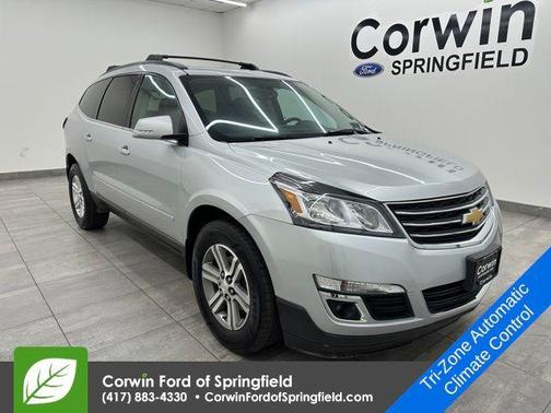 2017 Chevrolet Traverse 2LT