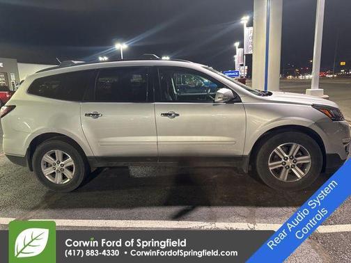 2017 Chevrolet Traverse 2LT