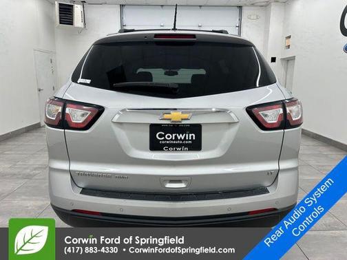 2017 Chevrolet Traverse 2LT