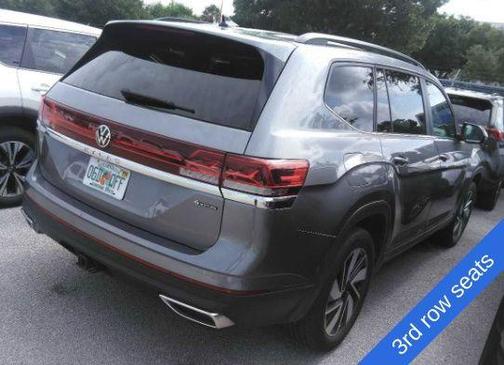 Platinum Gray Metallic 2024 Volkswagen Atlas 2.0T SE w/Technology 4MOTION