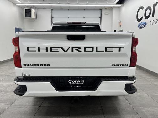 2023 Chevrolet Silverado 1500 Custom