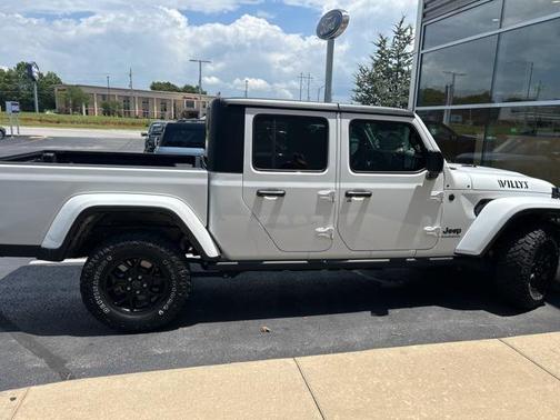 2024 Jeep Gladiator Willys