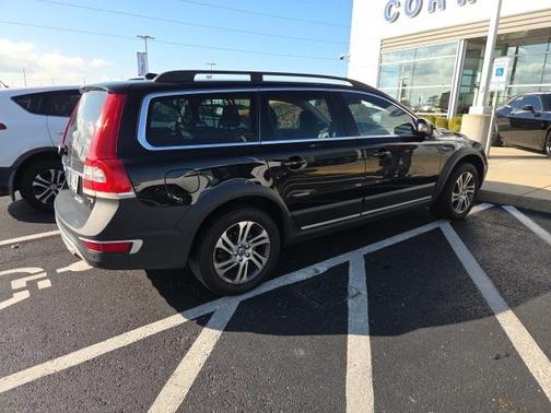 2015 Volvo XC70 T5 Premier