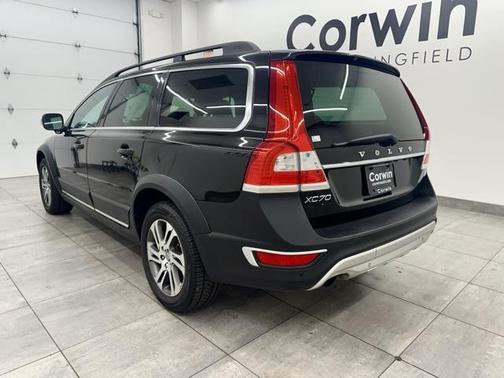 2015 Volvo XC70 T5 Premier