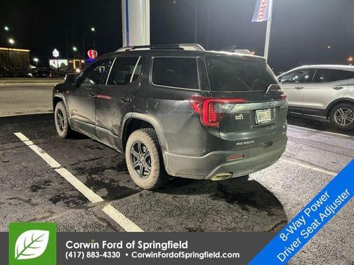 2020 GMC Acadia AWD AT4