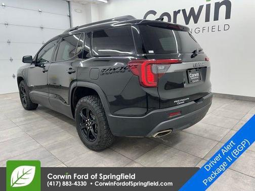 2020 GMC Acadia AWD AT4