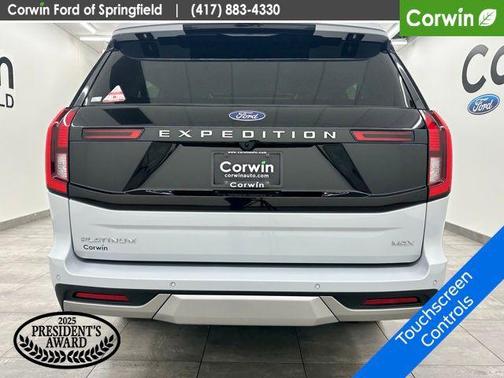 Space Silver Metallic 2026 Ford Expedition Max Platinum