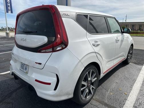 2022 Kia Soul GT-Line