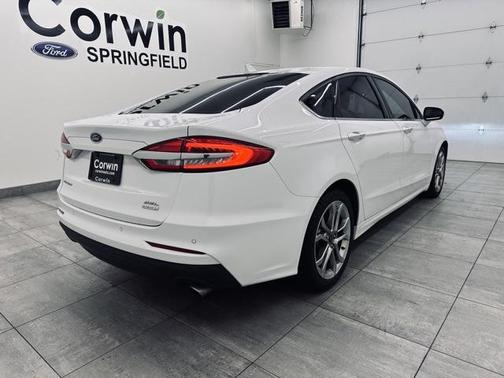 2020 Ford Fusion SEL