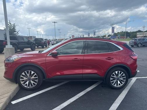 2020 Ford Escape Titanium