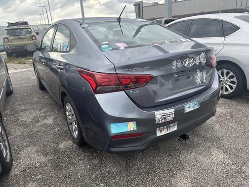 2020 Hyundai Accent SE
