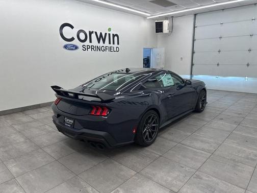 2025 Ford Mustang Dark Horse Fastback