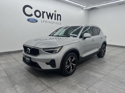2023 Volvo XC40 B5 Core