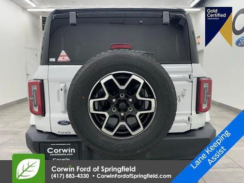 2025 Ford Bronco Outer Banks