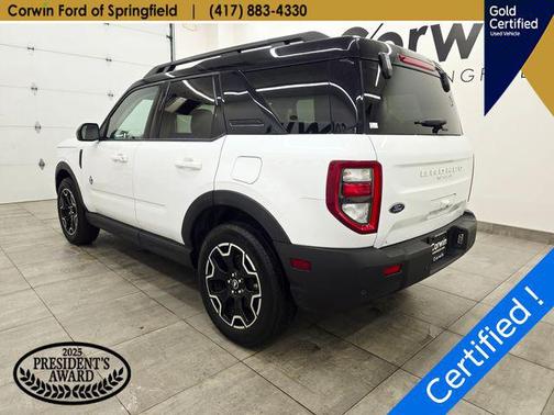 Oxford White 2025 Ford Bronco Sport Outer Banks