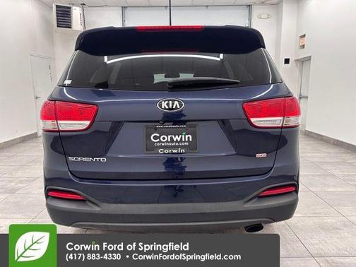 2016 Kia Sorento LX