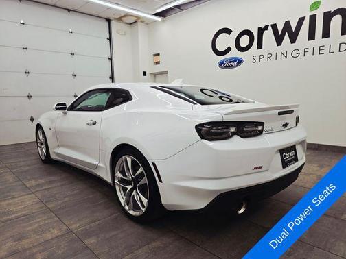 Summit White 2022 Chevrolet Camaro 1LT