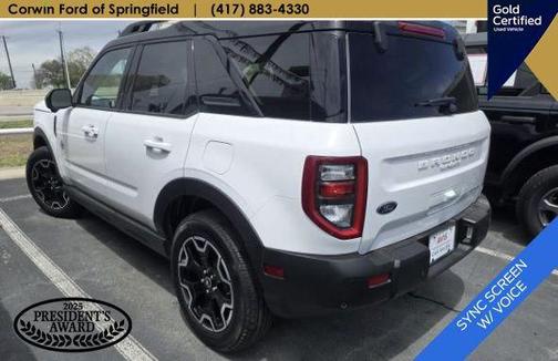 Oxford White 2025 Ford Bronco Sport Outer Banks