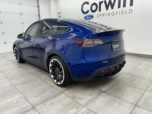 2022 Tesla Model Y Performance Dual Motor All-Wheel Drive