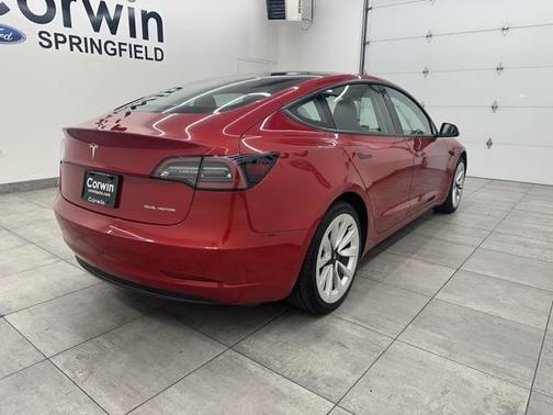 2022 Tesla Model 3 Long Range