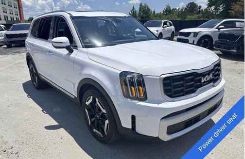Glacial White Pearl 2025 Kia Telluride S