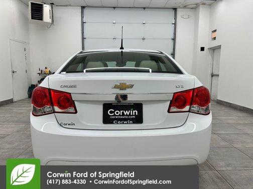 Summit White 2013 Chevrolet Cruze LTZ
