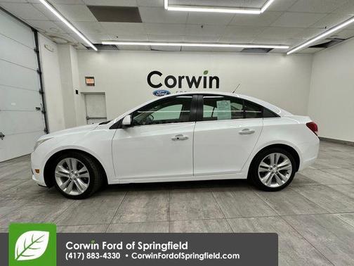 Summit White 2013 Chevrolet Cruze LTZ