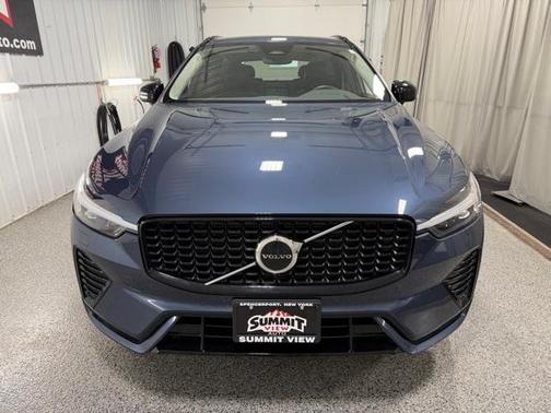 2024 Volvo XC60 B5 Core