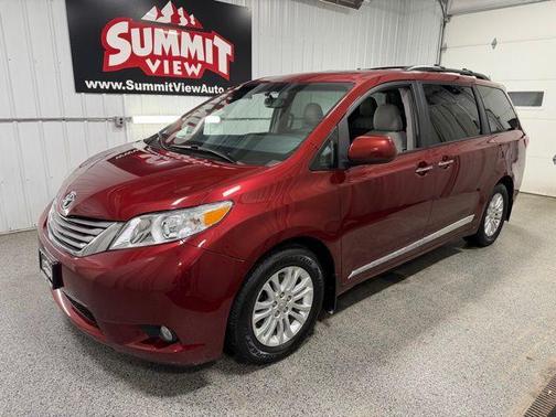 2017 Toyota Sienna L