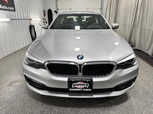 2017 BMW 530 i xDrive