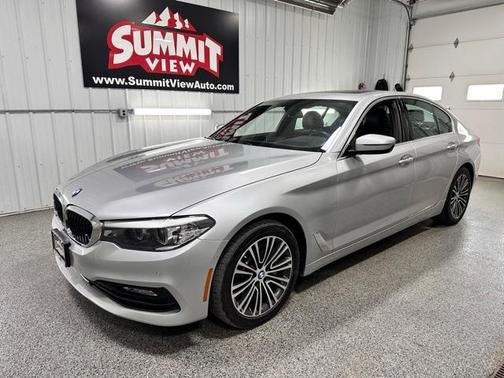 2017 BMW 530 i xDrive