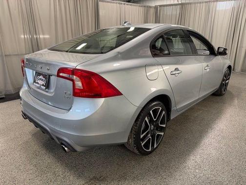2018 Volvo S60 T5 Dynamic