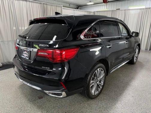 Crystal Black Pearl 2017 Acura MDX 3.5L w/Technology Package
