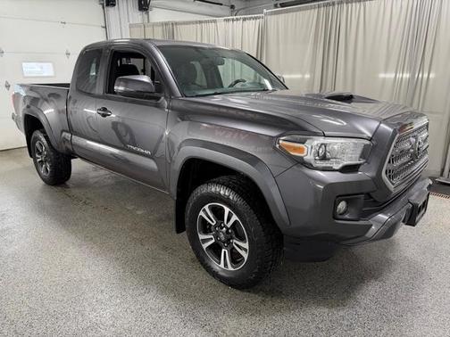 2016 Toyota Tacoma TRD Sport
