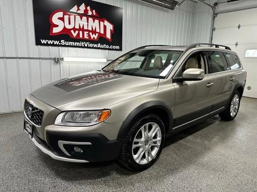 2016 Volvo XC70 T5 Premier