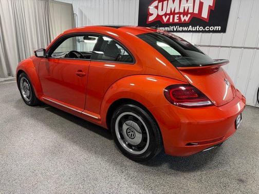 2018 Volkswagen Beetle 2.0T Coast