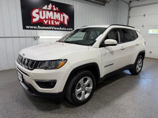 White Clearcoat 2019 Jeep Compass Latitude