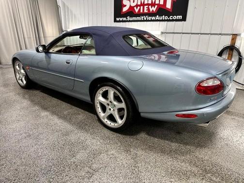 2003 Jaguar XKR