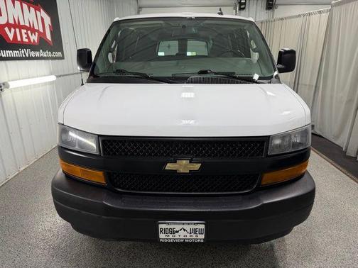 Summit White 2019 Chevrolet Express 2500 LS