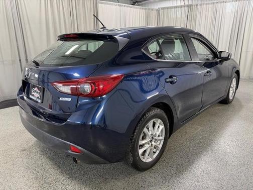 2016 Mazda Mazda3 i Touring