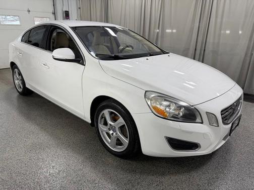 2013 Volvo S60 T5