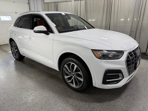 2021 Audi Q5 40 Premium Plus