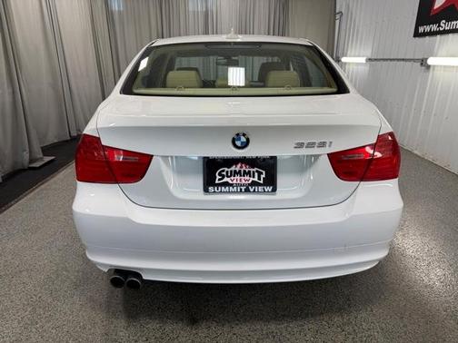 2011 BMW 328 i xDrive