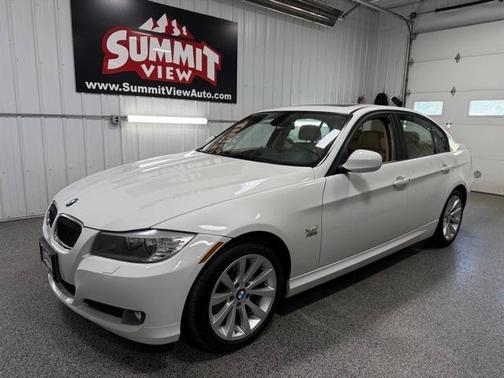 2011 BMW 328 i xDrive