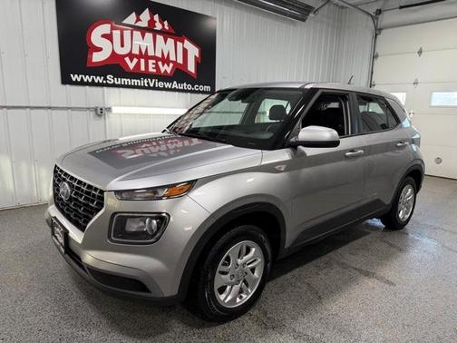 2023 Hyundai VENUE SE