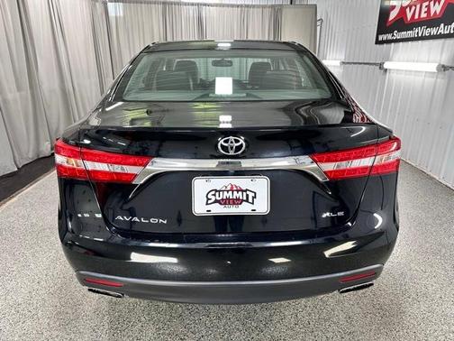 2013 Toyota Avalon XLE